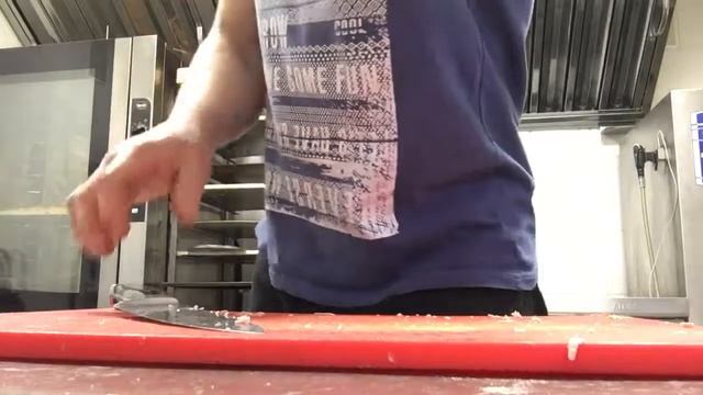 Нарезка колбасы соломкой смотреть онлайн