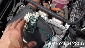TOYOTA PRIUS 30,40ALPHA ремонт реле клаксона или где оно находится.