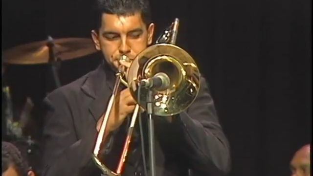 Se Deus é por nos- Banda Lira Angelical (48 anos) смотреть онлайн