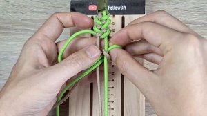 ? Shark Jaws Paracord Survival Bracelet with Mini Buckle | Shark Tooth Pattern Easy Tutorial