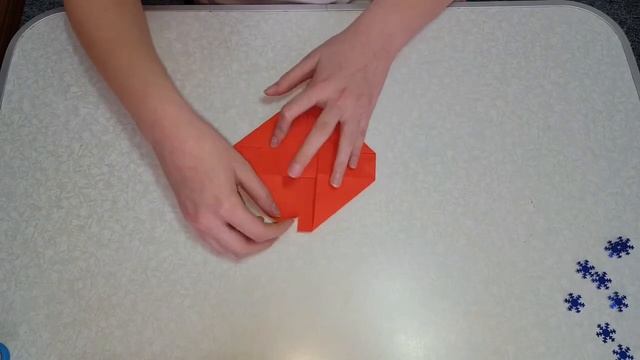 Украшения на ёлку из бумаги смотреть онлайн