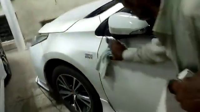 Toyota Corolla Pearl White Wrap смотреть онлайн