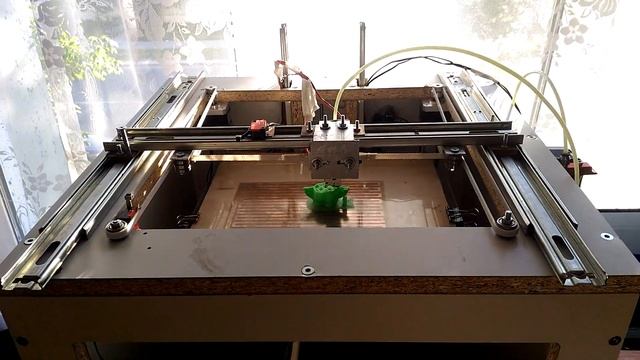 3D принтер на мебельных направляющих.(3D printer - drawer slides) смотреть онлайн