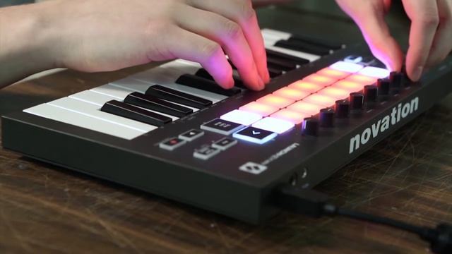 Novation Launchkey Mini MK3 & Ableton performance смотреть онлайн