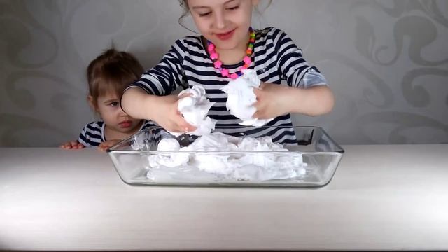 ЭКСПЕРИМЕНТ для детей делаем СНЕГ дома смотреть онлайн