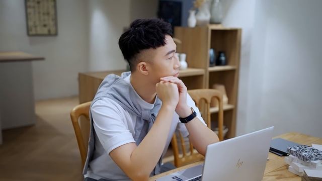 HP Elitebook 640 650 G9 搭載 Windows 11 Pro @PChome24h購物 смотреть онлайн