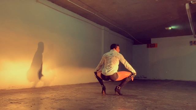 The Pussycat Dolls - React Choreography смотреть онлайн