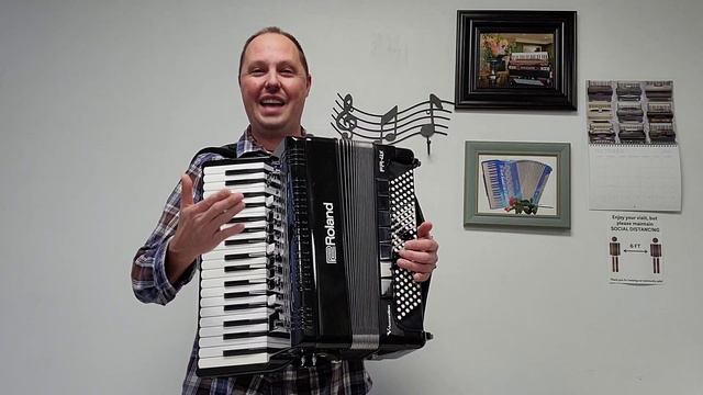(SOLD!) - Roland FR4X (pre-owned) - 4 Package Deals (Carnegie Accordion Company) смотреть онлайн