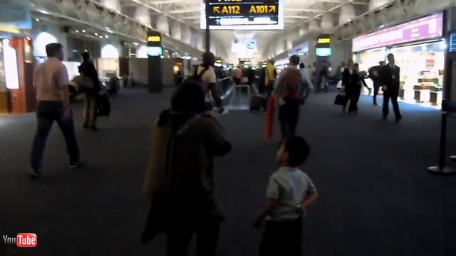 Guangzhou Baiyun (CAN) International Airport China смотреть онлайн