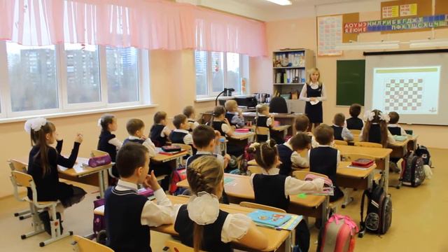 1деньТДМ. Фрагмент урока по математике, 2 "А" класс. Обухова О.П. смотреть онлайн