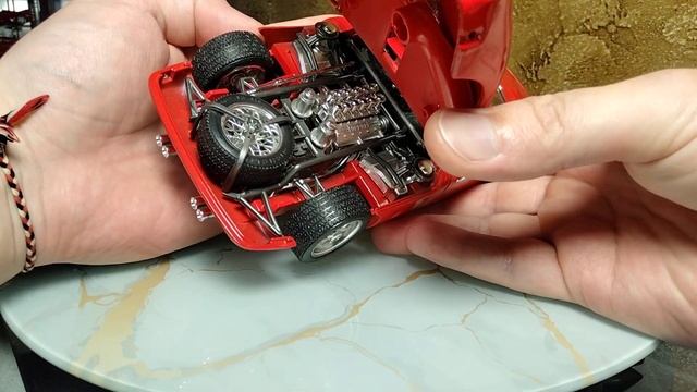 Ferrari 250LM 1965 Bburago 1:18 смотреть онлайн