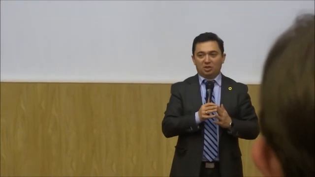 Копия видео 'Зачем детям Омега3 Ирек Хафизов' смотреть онлайн