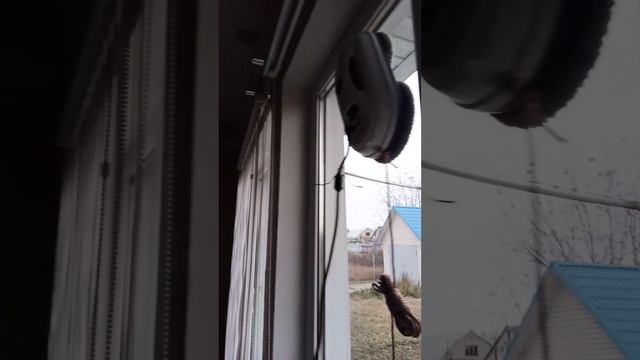 робот мойщик окон Purukay смотреть онлайн