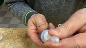 Замена  наклейки на бильярдном  кие своими руками. Установка наклейки для кия