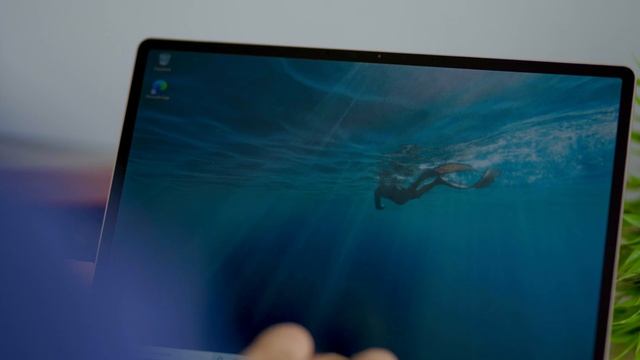 DER BESTE LAPTOP FÜR STUDENTEN | Macbook Air vs Surface Laptop Go смотреть онлайн