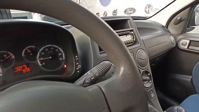 Fiat Panda 1.3 16V Multijet Mamy смотреть онлайн