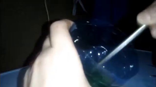DIY:Проверка лизуна !Из духов О_о смотреть онлайн