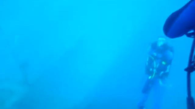 Wreck,El Mina. смотреть онлайн