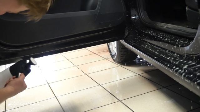 САМ ТАК НЕ ПОМОЕШЬ! Детейлинг мойка VW POLO 2020 liftback после зимы смотреть онлайн