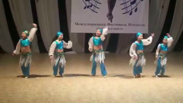 Мухаметжанова Диана, Ансамбль Алтын Рауан смотреть онлайн