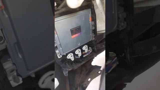CALCULATEUR ECU FORD KUGA 2009 смотреть онлайн