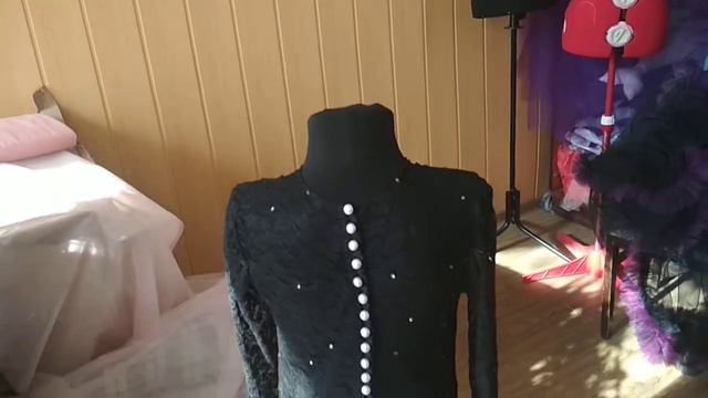 Платье для девочки чёрное гепюровое. 2часть видео обзор- комплект со съёмным шлейфом. смотреть онлайн