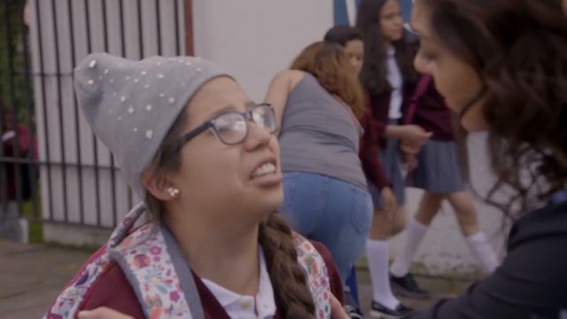 La rosa de Guadalupe: Liliana se convierte en meme | La niña del meme смотреть онлайн
