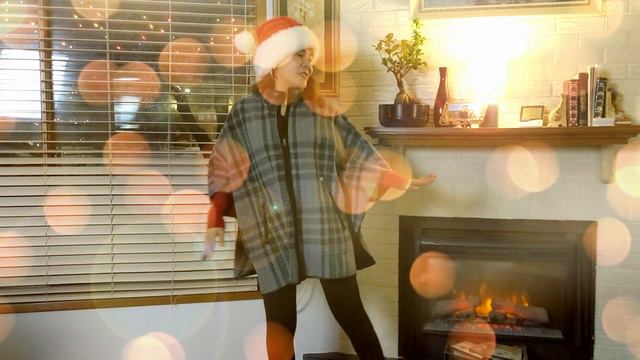 Let It Snow (By Frank Sinatra) - A Christmas Medley Song Cover with dance steps смотреть онлайн