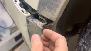 Как снять задний бампер с SsangYong Actyon