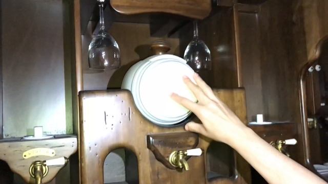 Новая кухня в старом стиле. Maggi Massimo. смотреть онлайн