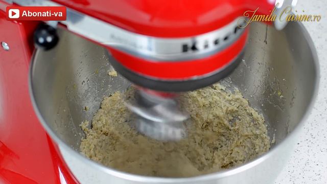 Salata de icre cu ceapa | JamilaCuisine смотреть онлайн