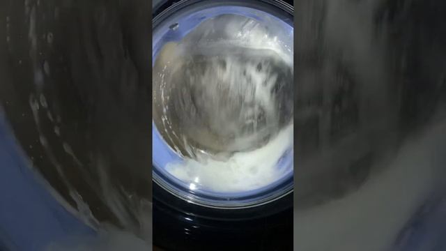 Sudsy Vortex Wash (spin wash) in the Haier Duo’s Lower drum with bedding смотреть онлайн