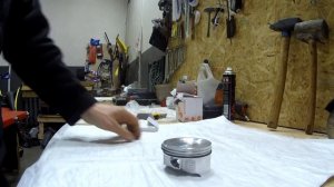 Сборка лодочного мотора Suzuki DF25 V-Twin.