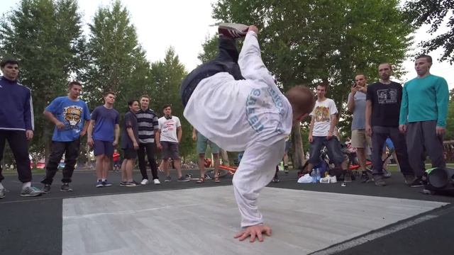 Evolvers Crew. Street Jam смотреть онлайн