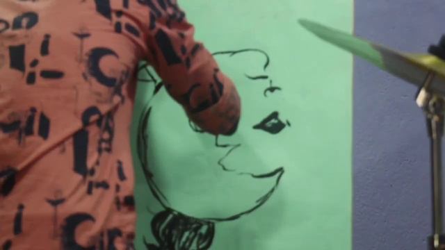 Reverse Drawing With Drum/Subhas Bhunia Art/Drummer Piu/Drum and Drawing смотреть онлайн