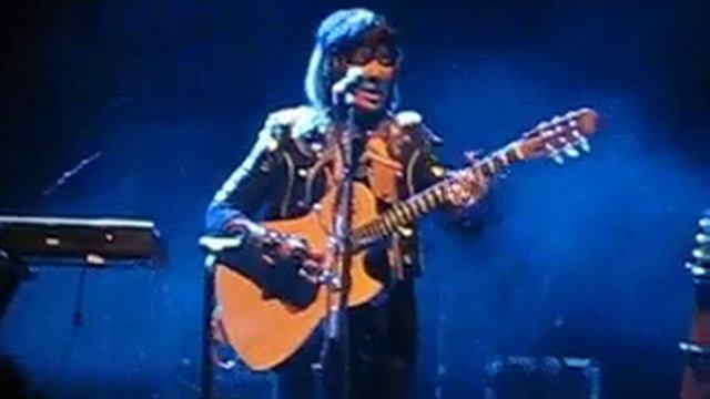 Buffy Sainte Marie: Until it's time for you to go Live 2010 смотреть онлайн