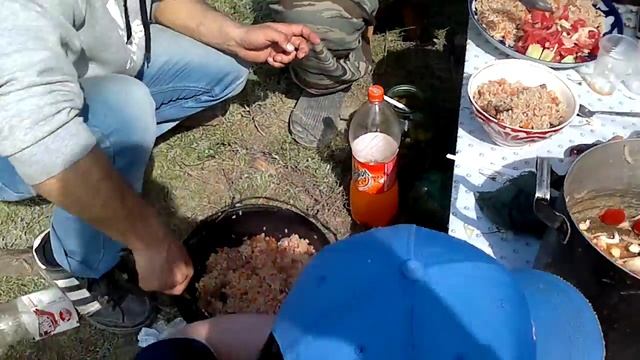 Ловля,вернее поедание плова на канале)