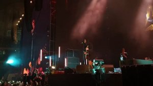 Макс Корж - Малый повзрослел (live, стадион поет под акустику, 60 FPS, 31.08.19, Москва, ВТБ АРЕНА)