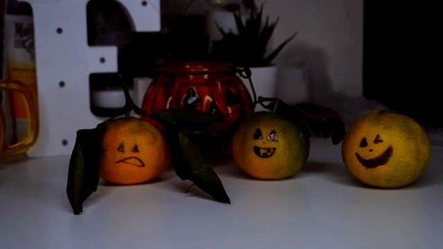 DIY HALLOWEEN /УКРАШЕНИЕ КОМНАТЫ//МАКИЯЖ//EVA BURMAS смотреть онлайн