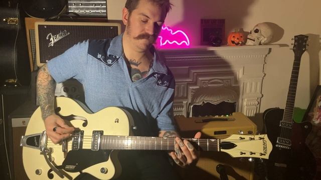 Dick Dale - Nitro - Guitar Lesson - Gretsch Rat Rod - Fender Reverb Tank смотреть онлайн