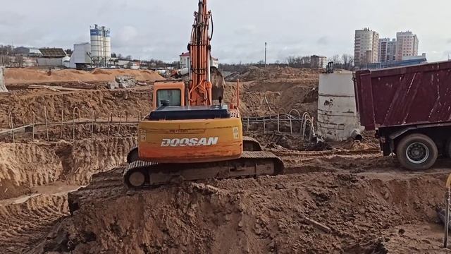 Работа водопонижения при устройстве котлована. смотреть онлайн