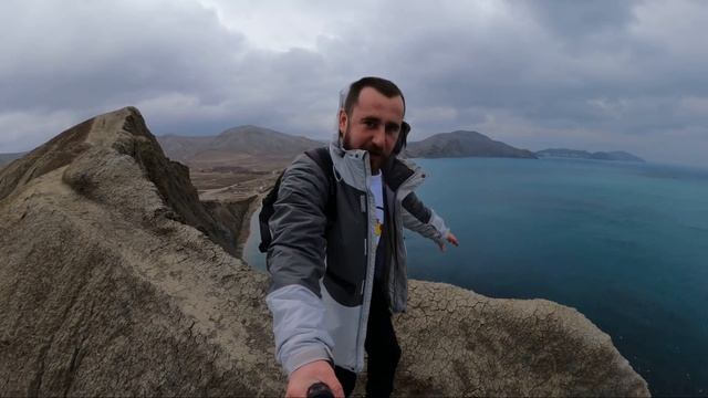 Коктебель 2022 - УРОДСТВО и КРАСОТА курортного посёлка в Крыму. смотреть онлайн