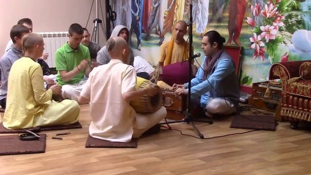 "Киртан 50" в Нижнем Новгороде - Ананта Виджай пр. 03.05.2016 смотреть онлайн