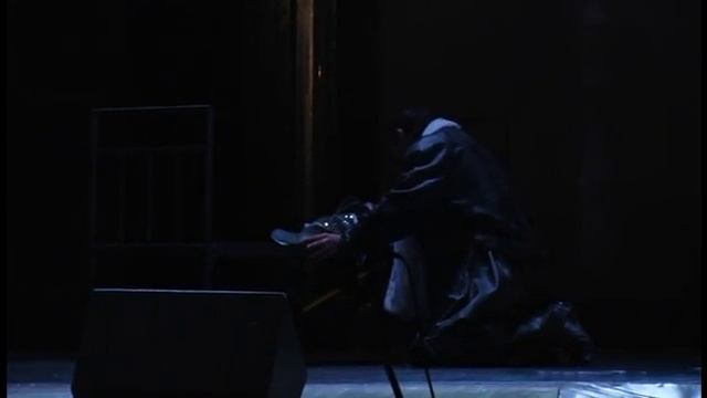 Фрагмент из мюзикла «Гадюка» Новосибирского музыкального театра смотреть онлайн