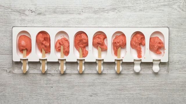 Loacker | 4 Hand Recipes | Fresh Lollipop