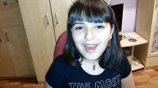 Исполняю песню ''Разбитая любовь''Юлианны Карауловой !!! смотреть онлайн