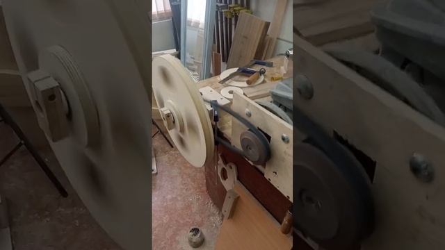 Проточка шкива для ленточной пилы смотреть онлайн