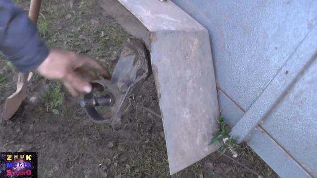 Замена подшипников на прицепе смотреть онлайн
