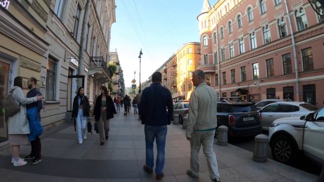 Рубинштейна зажигает! - Субботний летний вечер на знаменитой "барной" улице Санкт-Петербург. смотреть онлайн