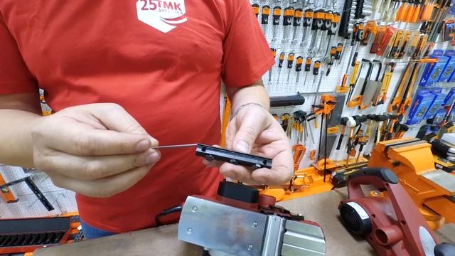 Установка ножей на электрорубанок: как поменять и выставить лезвия рубанка смотреть онлайн